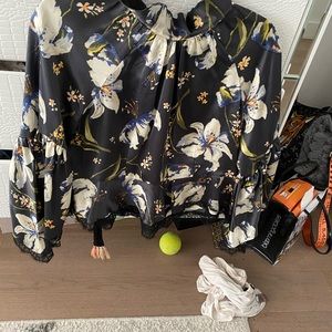 Cinq a sept silk blouse